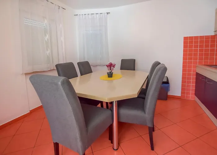 House Levanat Kakma