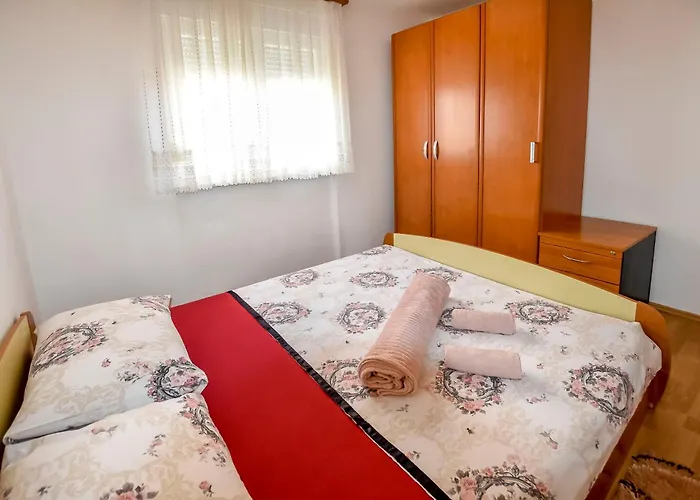 House Levanat Ferienhaus *