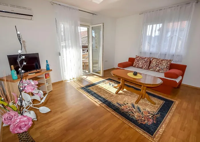 Ferienhaus House Levanat Kakma