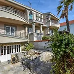 House Levanat Nyaraló Kakma